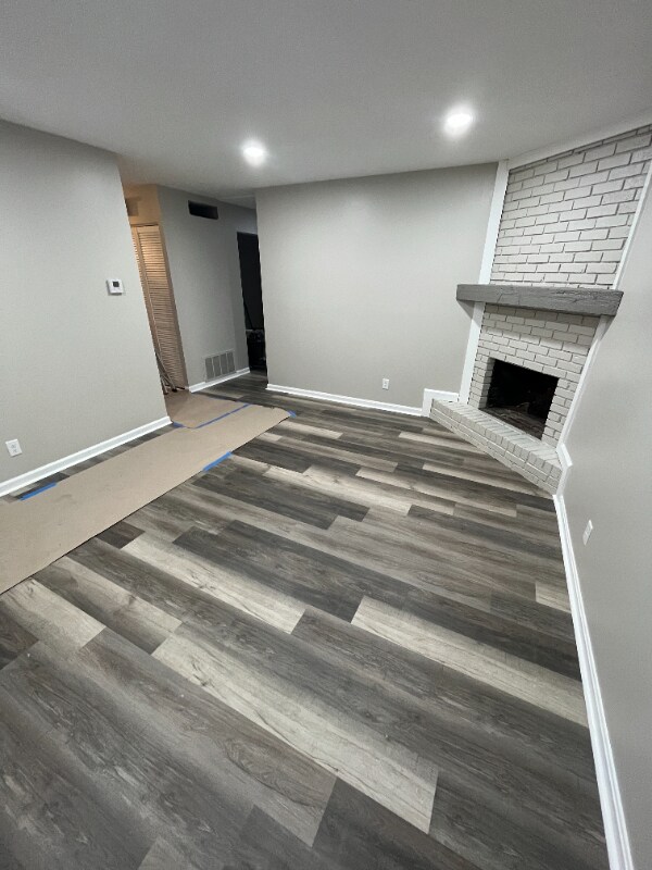 Foto del edificio - 5300 Mansfield Ct
