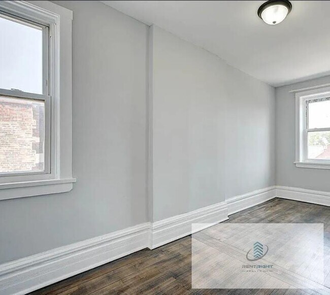 Foto del edificio - 2 bedroom in Chicago IL 60616