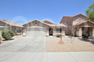 Building Photo - 45588 W Tulip Ln