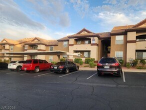 Building Photo - 231 W Horizon Ridge Pkwy