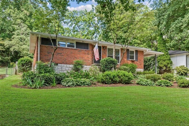 Foto del edificio - 2679 Harrington Dr
