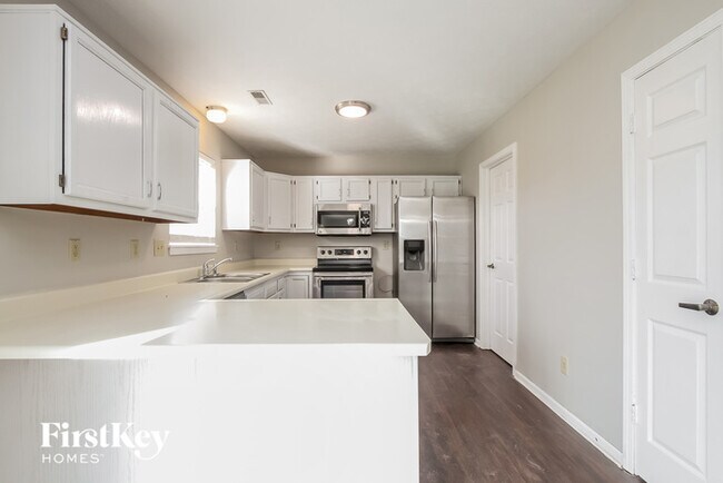 Building Photo - 6026 Sycamore Forge Ln