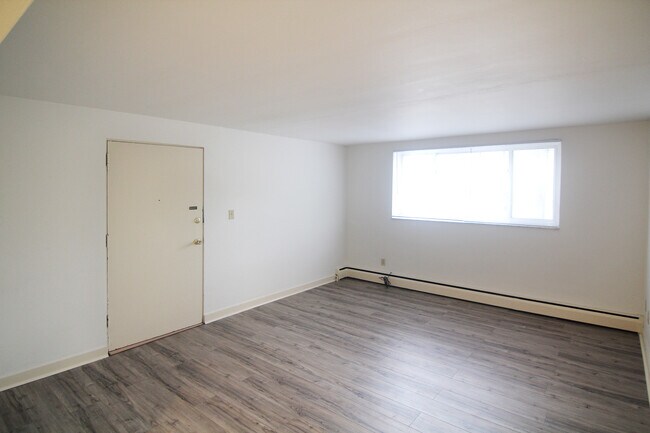 Foto del edificio - 600 Allenby Ave