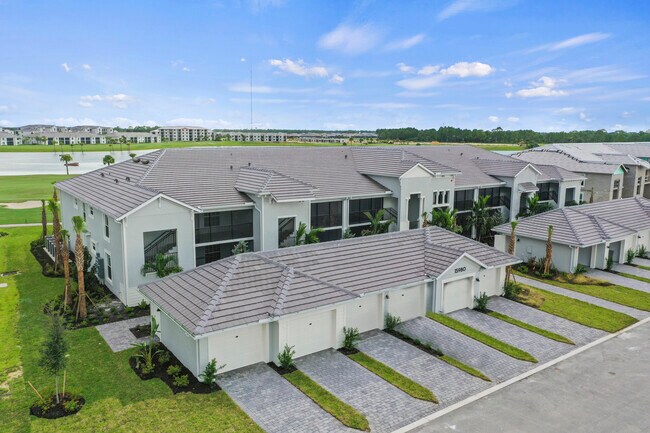 Foto del edificio - 15950 Grassland Ln