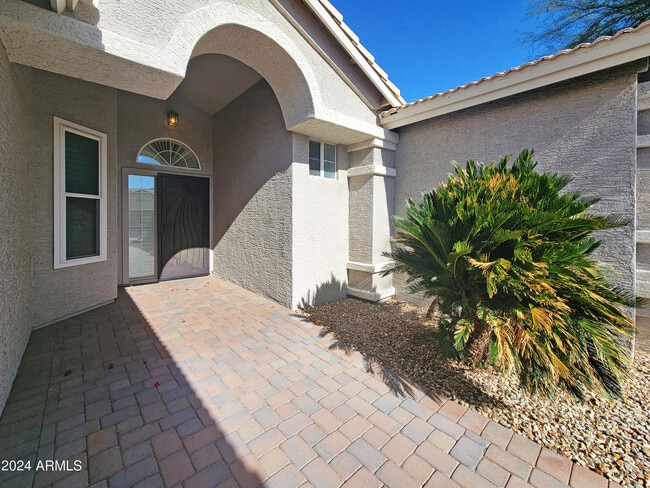 Building Photo - 15184 W Catalina Dr