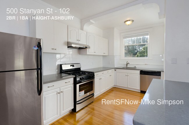 Building Photo - 500 Stanyan St