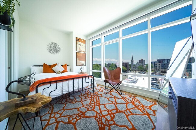 Foto del edificio - 50 Clinton Pl