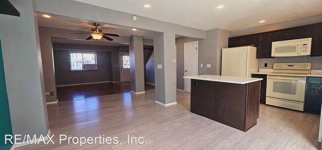 Building Photo - 2 br, 2.5 bath House - 3912 Donney Brook Ct
