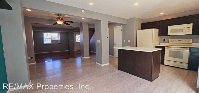 Foto del edificio - 2 br, 2.5 bath House - 3912 Donney Brook Ct