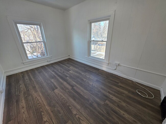 Foto del edificio - 47 Elmendorf St