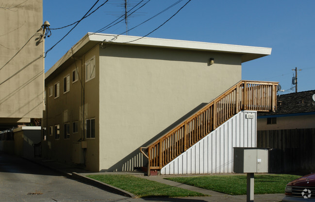 Foto del edificio - 1243 Shortridge Ave