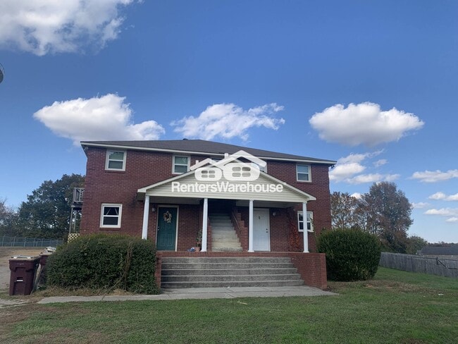 Building Photo - 27783 Pinedale Rd