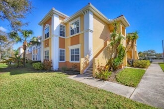 Building Photo - 1155 Villagio Cir