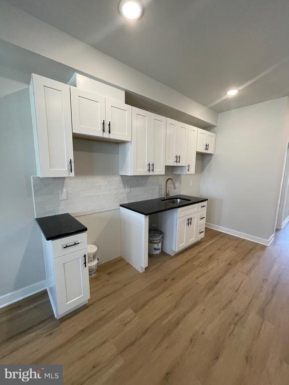 Building Photo - 153 W Cumberland St