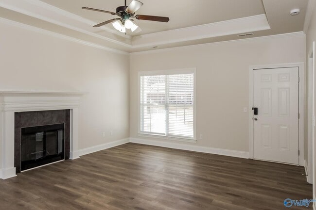 Building Photo - 115 Chapel Creek Dr