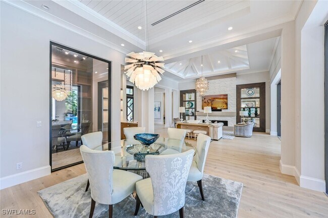 Foto del edificio - 727 Buttonbush Ln