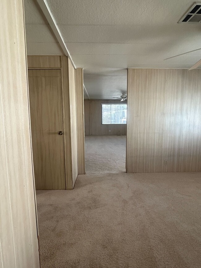 Foto del edificio - 3601 E Wyoming Ave