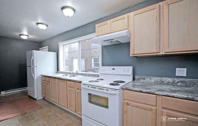 Foto del edificio - 2154 Hebron Ave