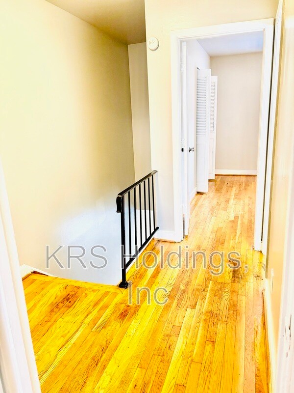 Foto del edificio - 5239 Goolsby Ct