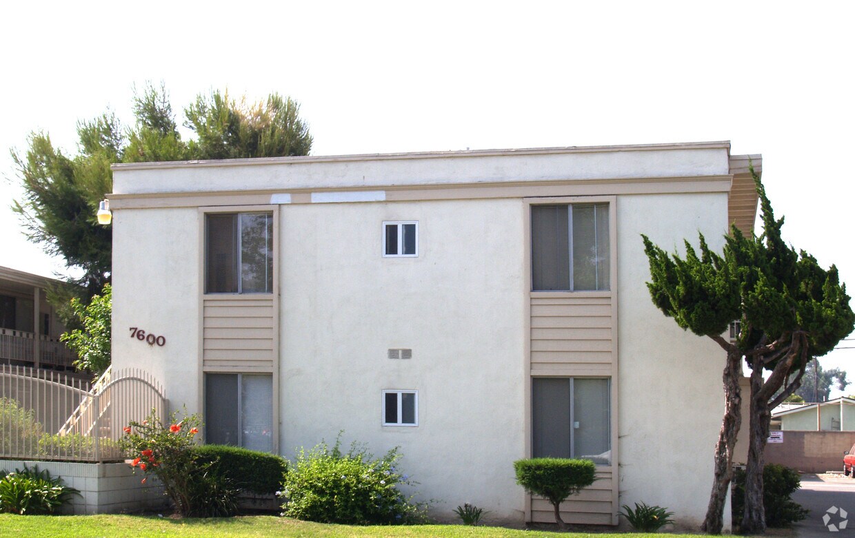 Building Photo - 7600-7610 Jackson Way