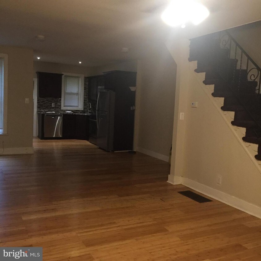 Foto principal - 5303 Magnolia St