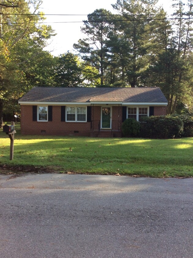 Primary Photo - 201 N Washington Street, Seaboard