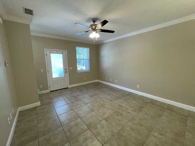 Building Photo - For Lease - Marlin Place - 3 BR 2 BA Home ...