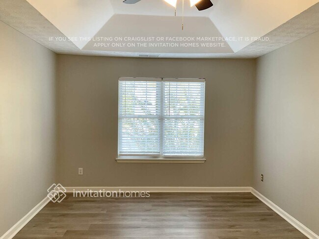 Foto del edificio - 4257 Revere Walk