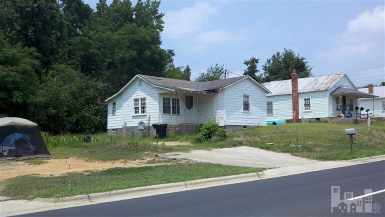 Building Photo - 205 North Blvd
