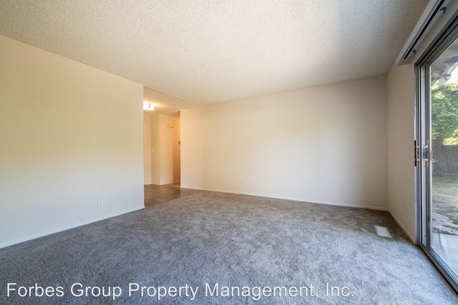 Building Photo - 3 br, 2 bath House - 5723 Beswick Dr.