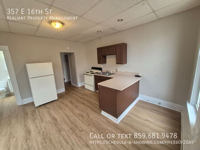 Foto del edificio - 357 E 16th St