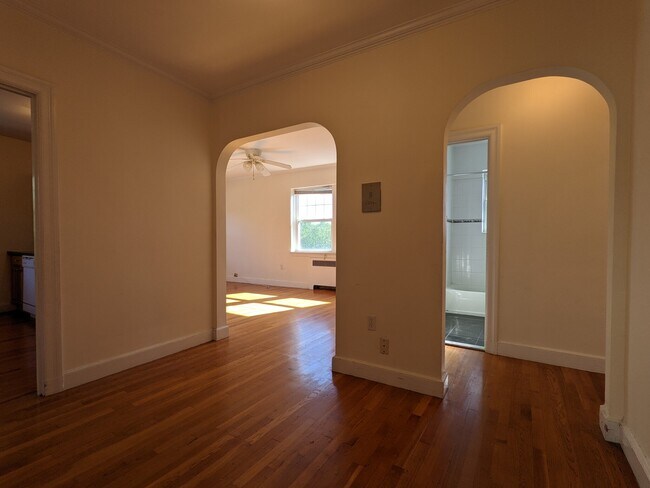 Foto del edificio - 14 Fairbanks St