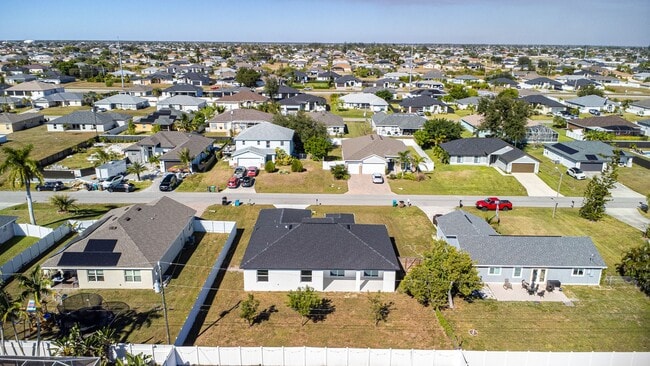 Foto del edificio - 128 NW 7th St