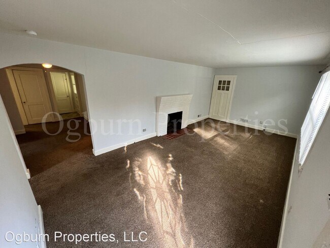 Foto del edificio - 3 br, 1 bath House - 3243 Emory Drive