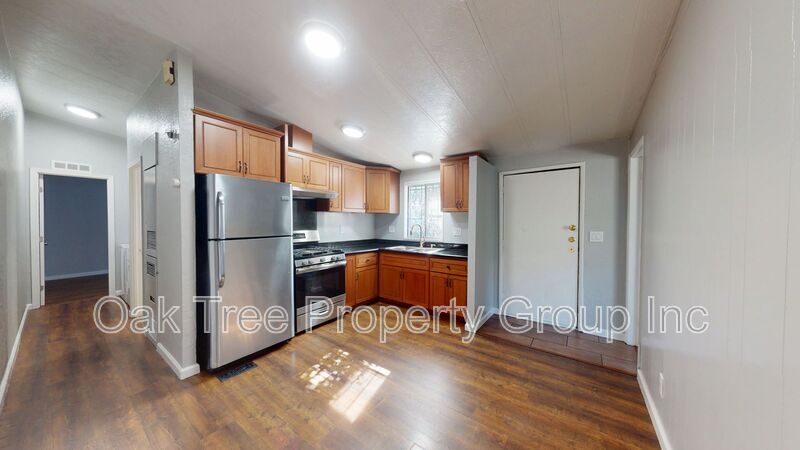 Foto principal - 2219 23rd Ave