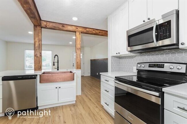 Foto del edificio - 173 Mond St, Ogden, UT, 84404