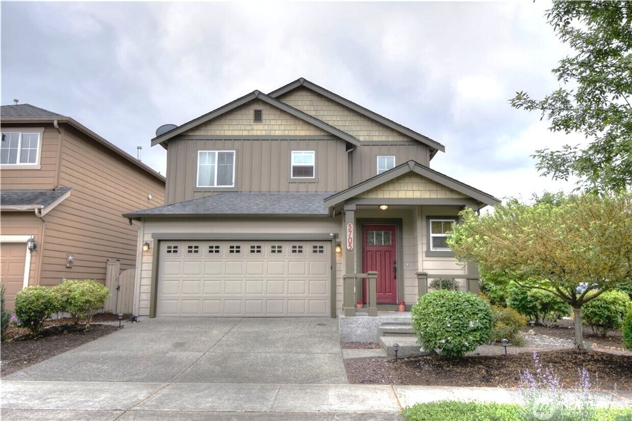 Foto principal - August Move in- 3bed 2.5 Bath Horizon Point