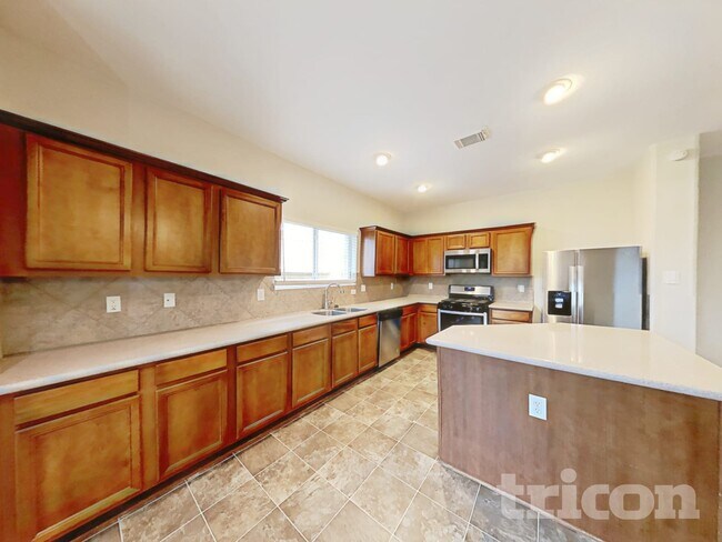 Foto del edificio - 7711 Sapulpa Ln