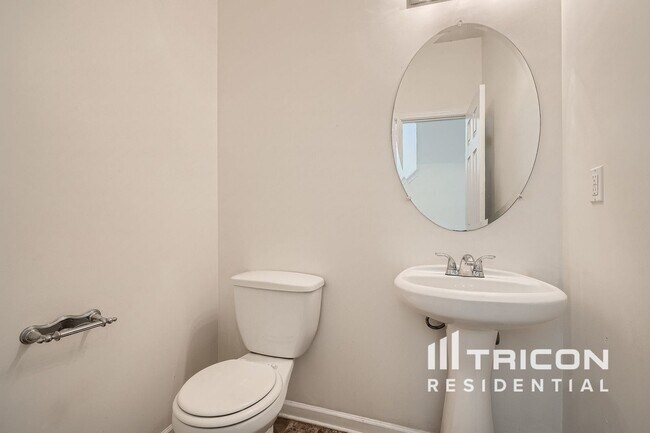 Foto del edificio - 6503 Grey Fox Way
