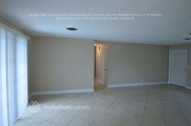 Foto del edificio - 2833 NE 35th St