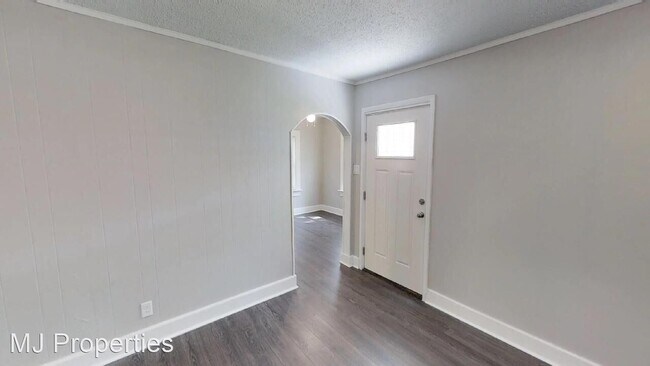 Foto del edificio - 2 br, 1 bath House - 2400 Whitesburg Dr