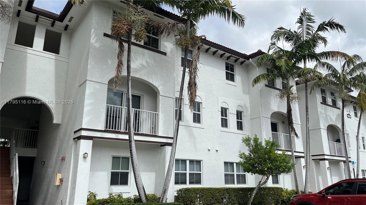 Primary Photo - 8850 NW 97th Ave