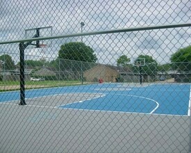 Building Photo - 7051 Chasewood Dr