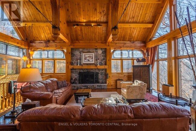Photo du bâtiment - 11 Valleycrest Dr