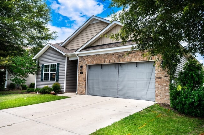 Building Photo - 417 Ginger Dr