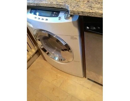 Foto del edificio - 114 Floral St