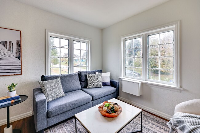 Foto del edificio - 717 Franklin St