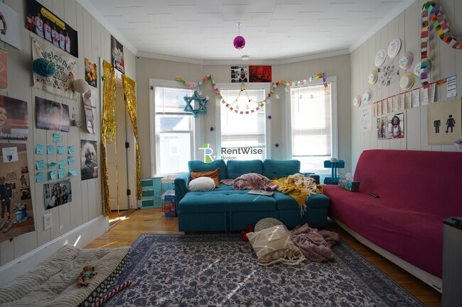 Photo - 27 Emery St Apartment