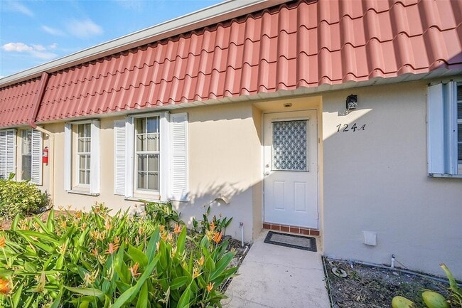 Photo - 724 Nantucket Cir Apartment