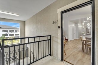 Building Photo - 2212 W Main St